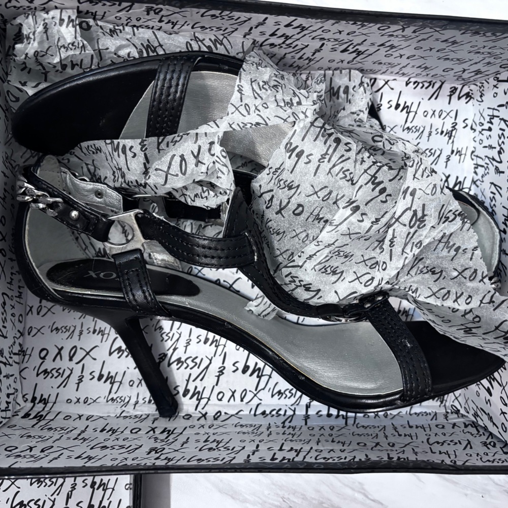 XOXO Black Linked Strappy heels with box Size:
9M - Picture 6 of 8